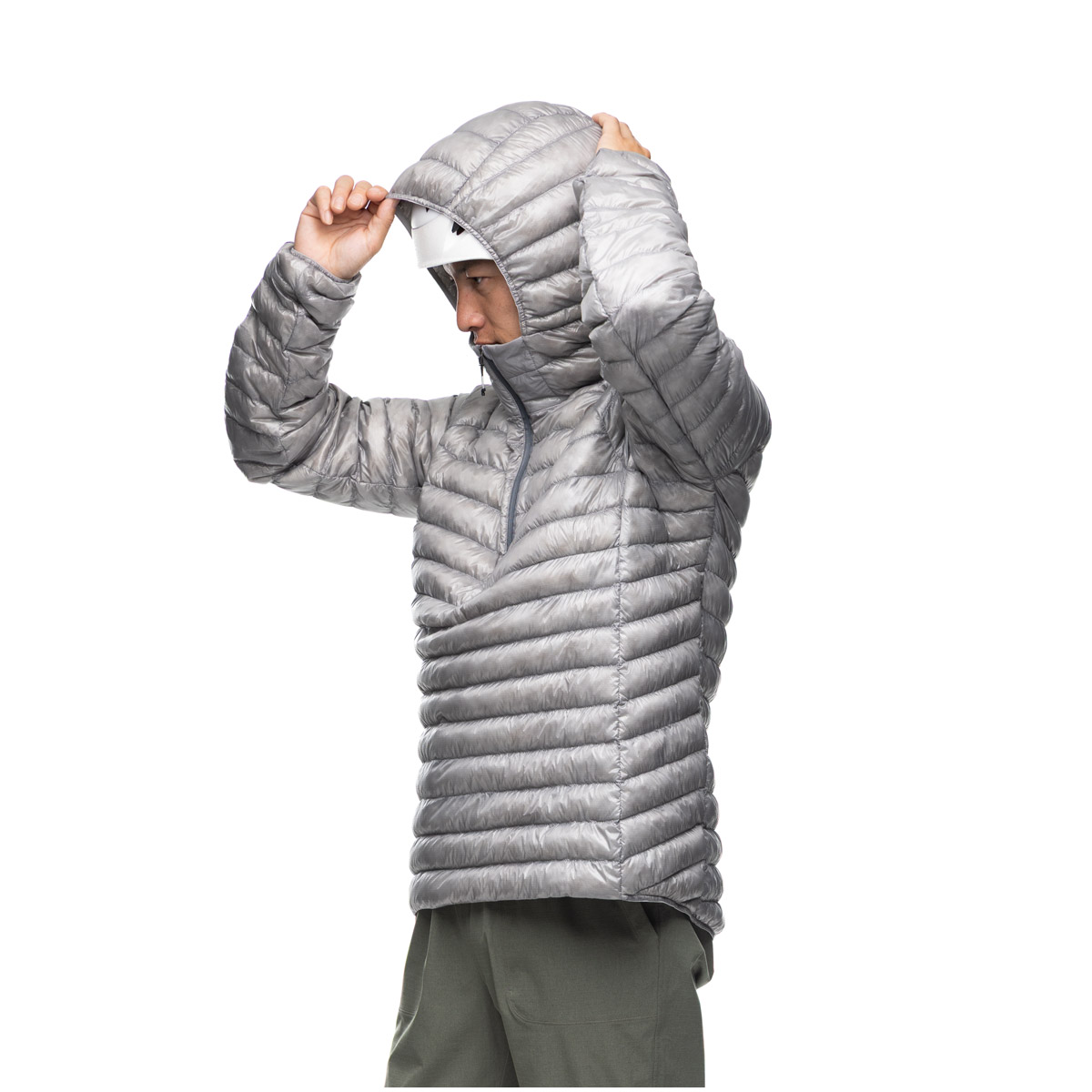 【WEB限定】メンズ ディプロイダウン0.5プルオーバーフーディー