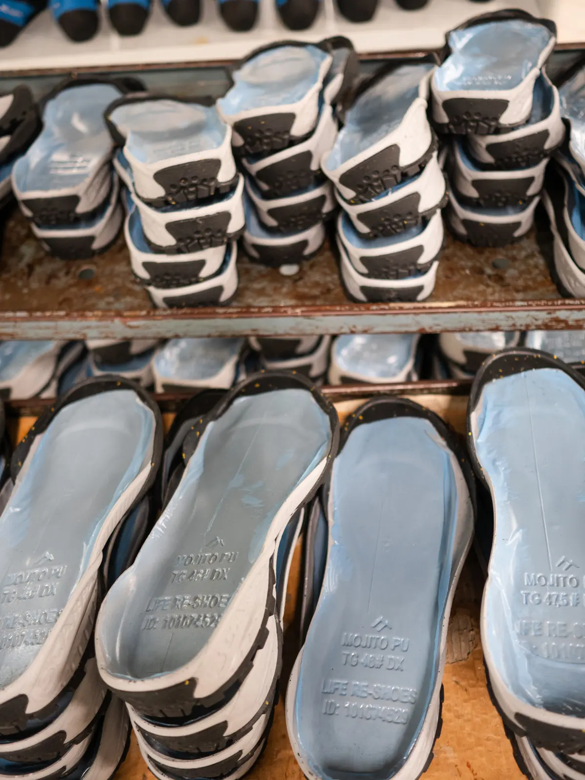 モヒート REーSHOES オフブラック 37