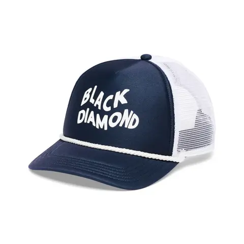 フラットビルトラッカーハット